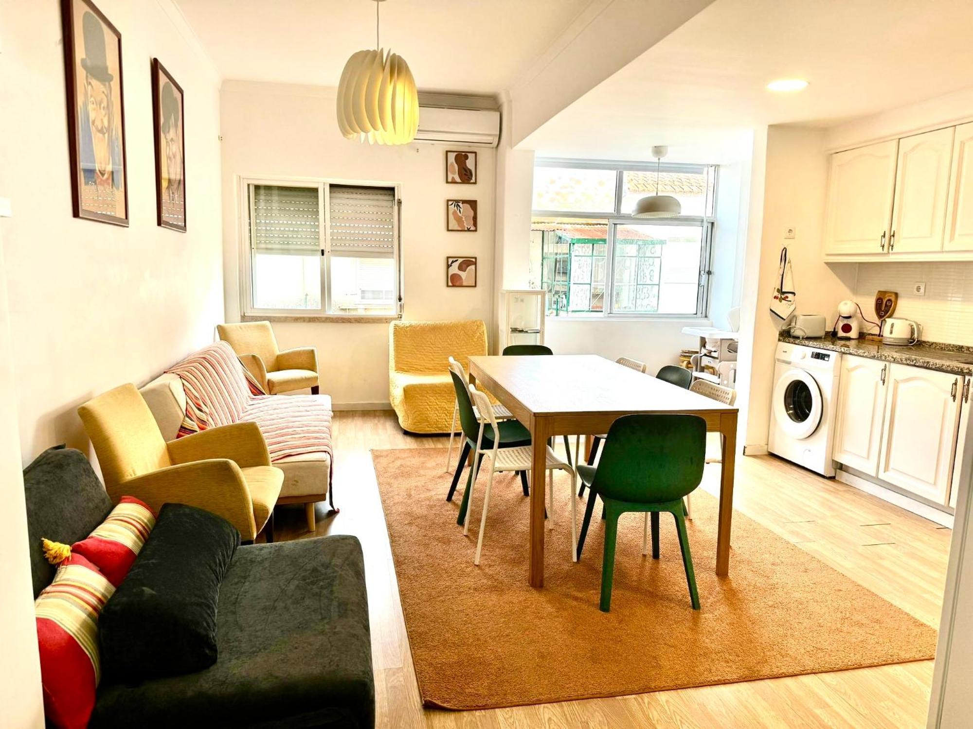 Almada Big Flat Next To Lisbon And Caparica Beach Luaran gambar